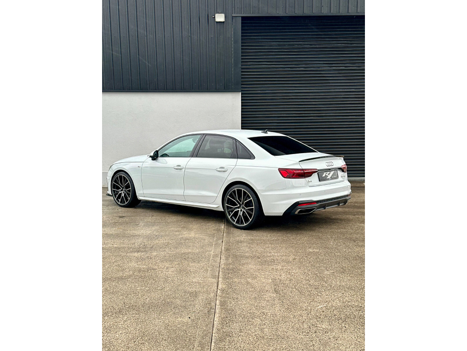 2021 Audi A4 - image 8