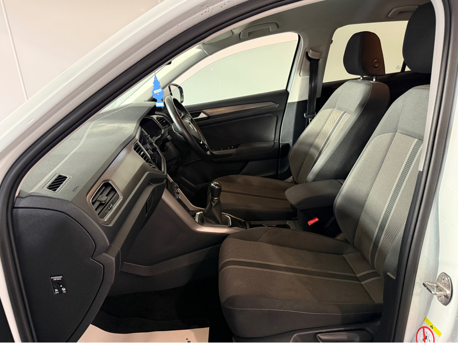 2021 Volkswagen T-Roc DESIGN 1.0 TSI 110HP 5DR