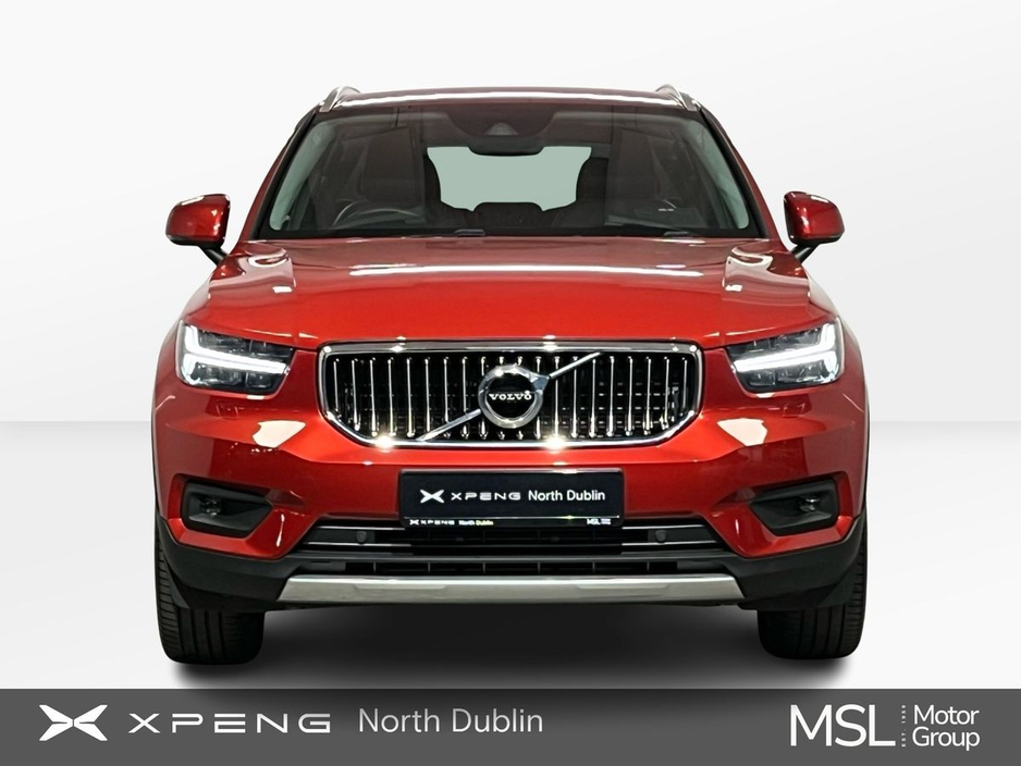2022 Volvo XC40 - image 11