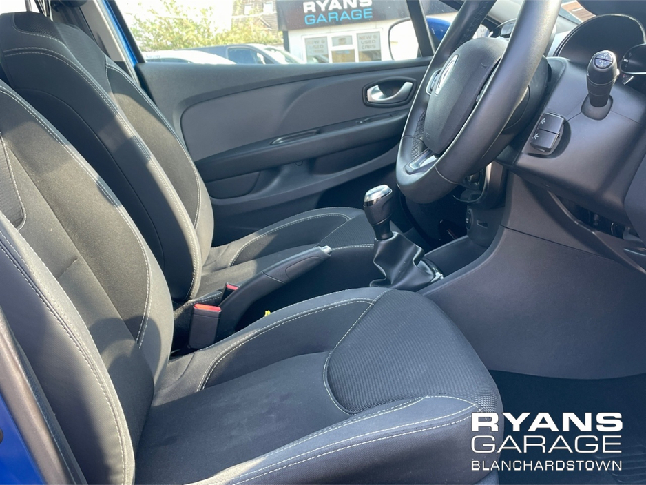 2019 Renault Clio - image 13