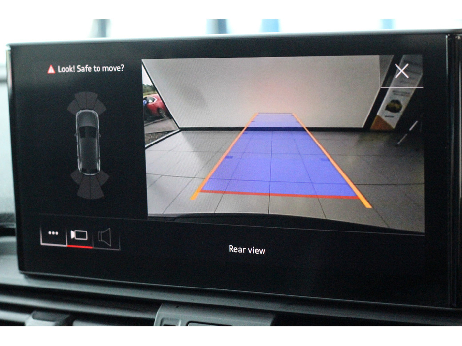 2023 Audi Q5 - image 22