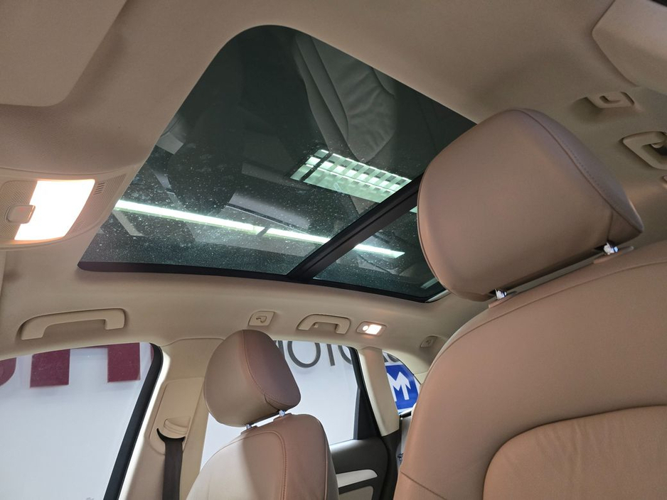 2016 Audi Q5 - image 20