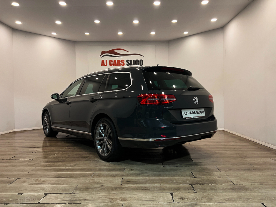 2018 Volkswagen Passat - image 14