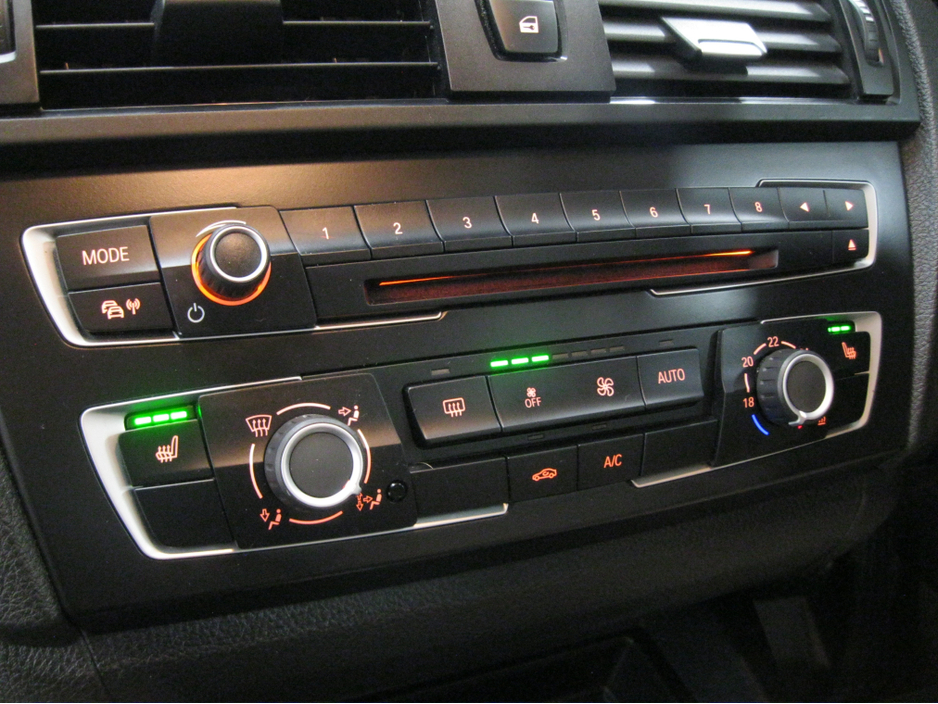 2014 BMW 2 Series - image 21