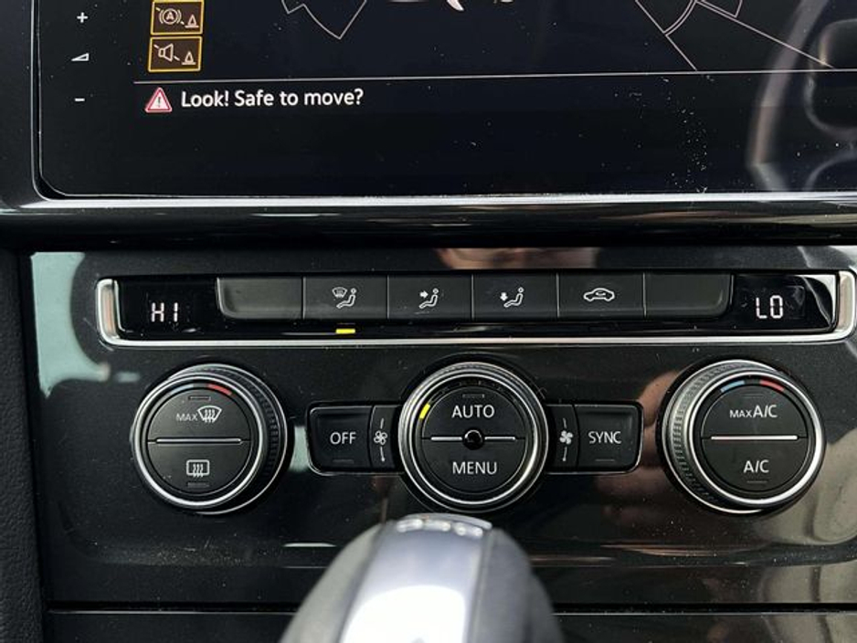 2019 Volkswagen Golf 2.0 TDI Automatic €23,995