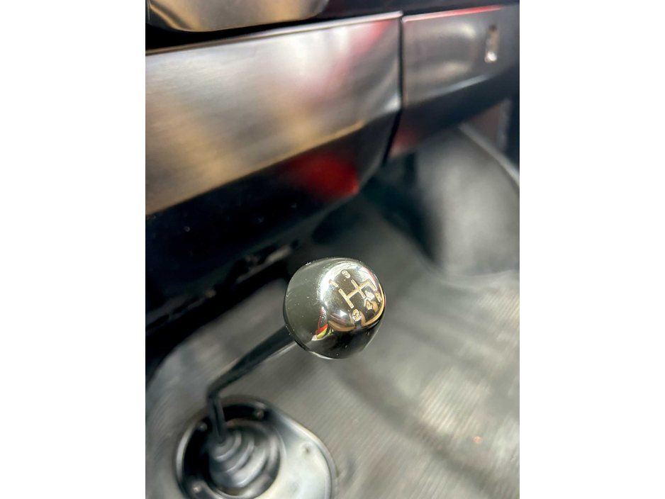 1976 Ford Transit Custom Kombi - image 42