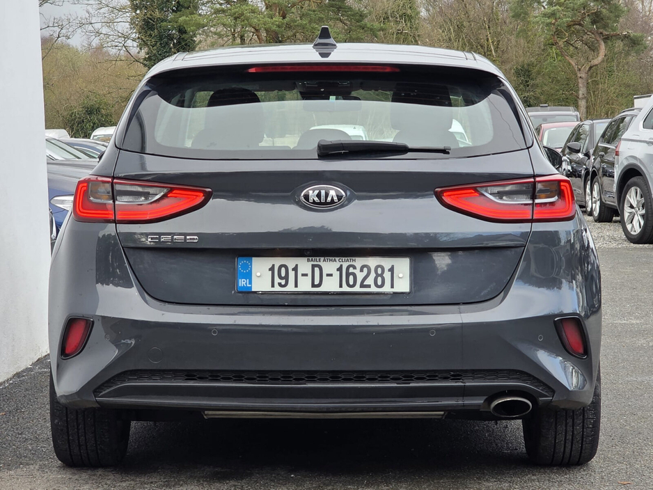 2019 Kia Ceed - image 5