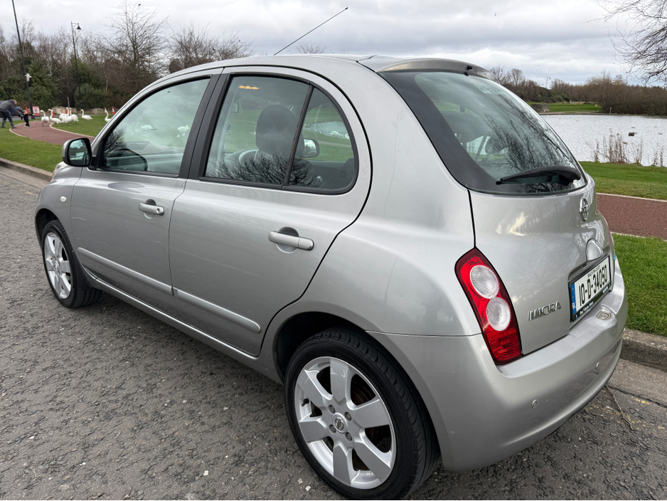 2010 Nissan Micra - image 6