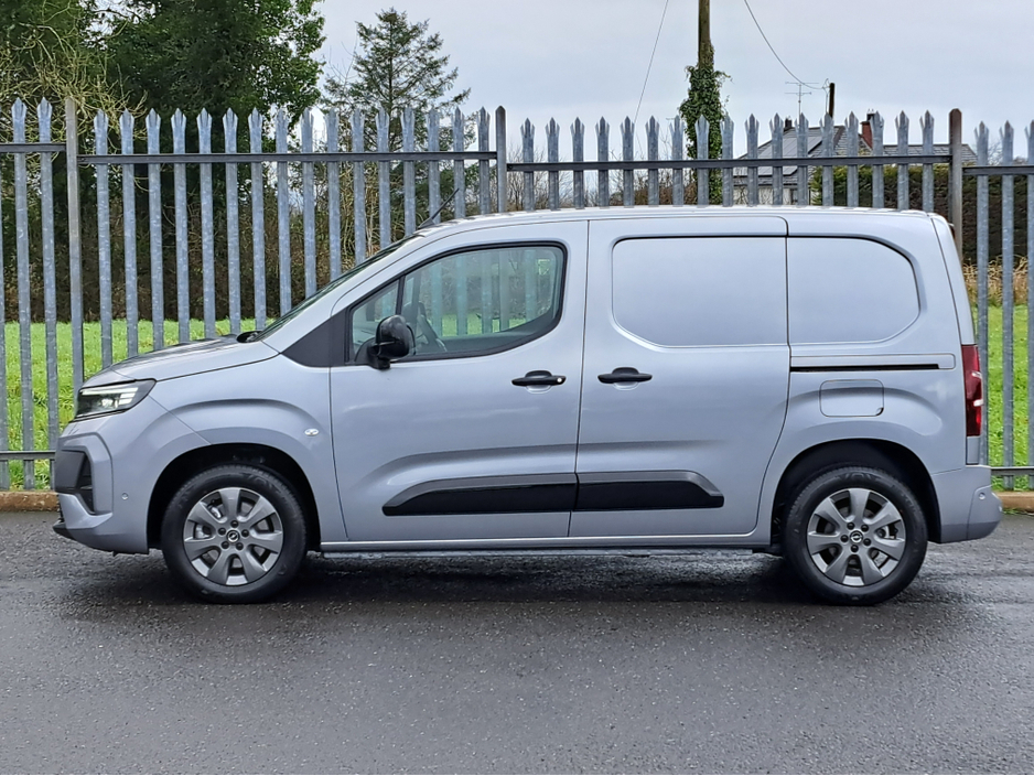 2026 Opel Combo SPORTIVE L1H1 1.5TD 130BHP **8 SPEED AUTOMATIC**TOP SPEC** €25,163