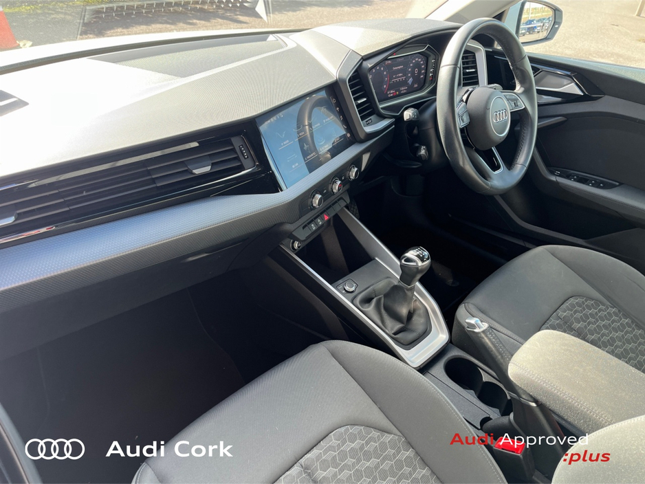 2024 Audi A1 - image 11