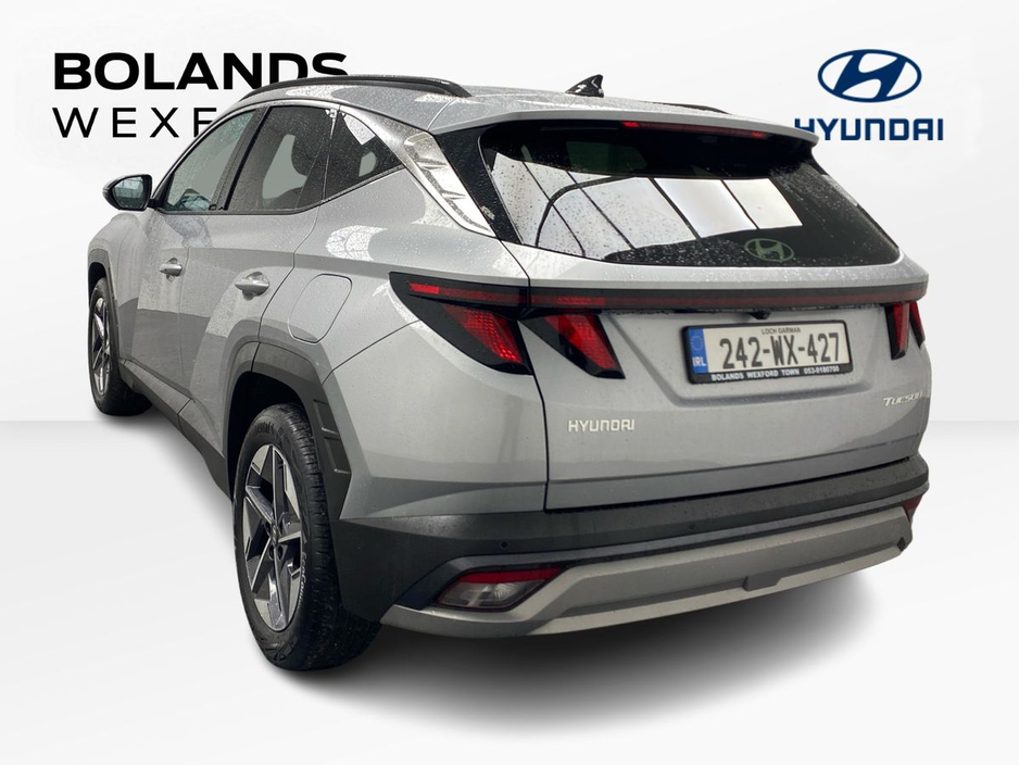 2024 Hyundai Tucson - image 3