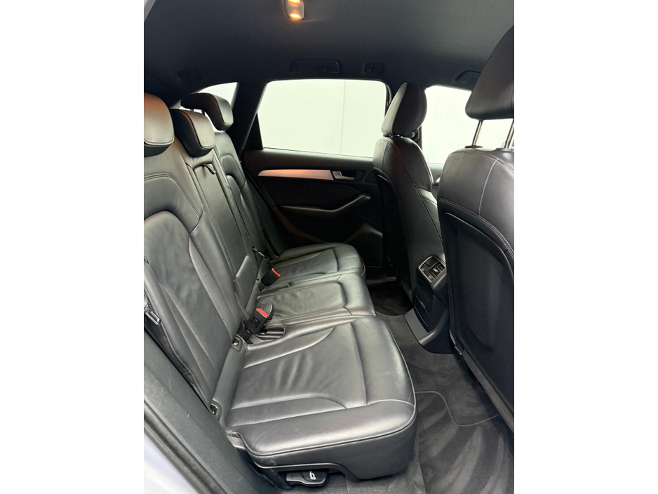 2016 Audi Q5 2.0TDI 150HP quattro S Line €15,950