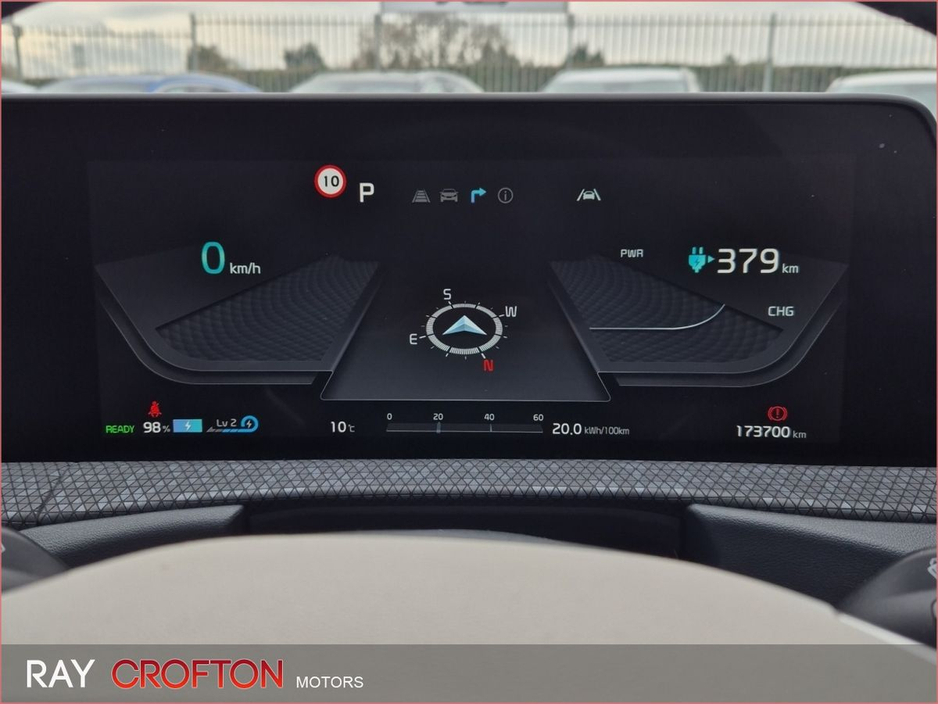 2023 Kia EV6 - image 11