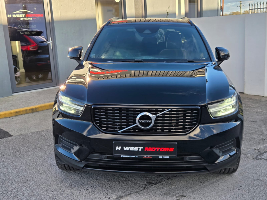 2022 Volvo XC40 R-DESIGN T4 RECHARGE €27,950