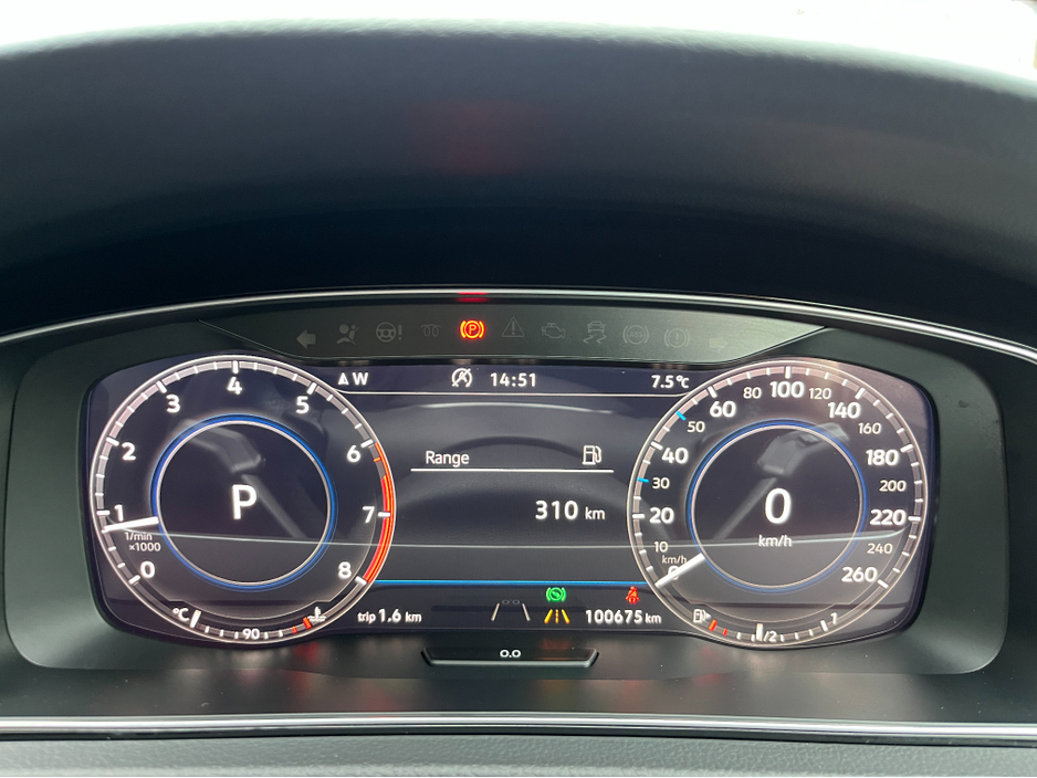 2019 Volkswagen Golf HIGHLINE AUTOMATIC 1.4 PETROL //REVERSE CAMERA//ADAPTIVE CRUISE CONTROL//KEYLESS ENTRY//BLIND SPOT WARNING// €18,950