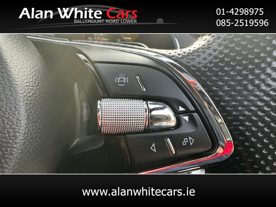 2023 Skoda Superb - image 23