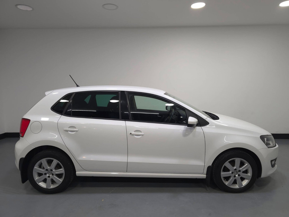 2013 Volkswagen Polo  €8,950