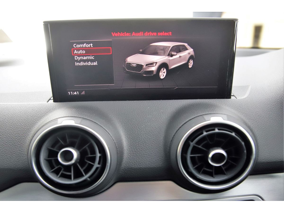 2017 Audi Q2 - image 19