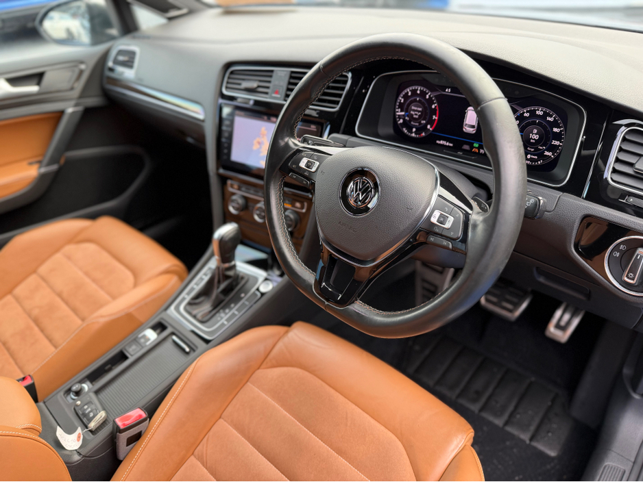 2018 Volkswagen Golf HIGHLINE PREMIUM - 1.4 PETROL - AUTO - 12M WARRANTY - CAR: 1782