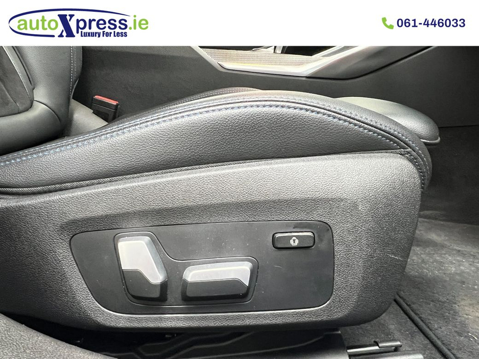 2020 BMW 3 Series - image 30