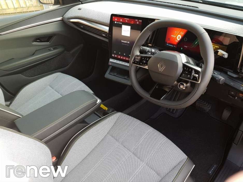 2026 Renault Scenic - image 6