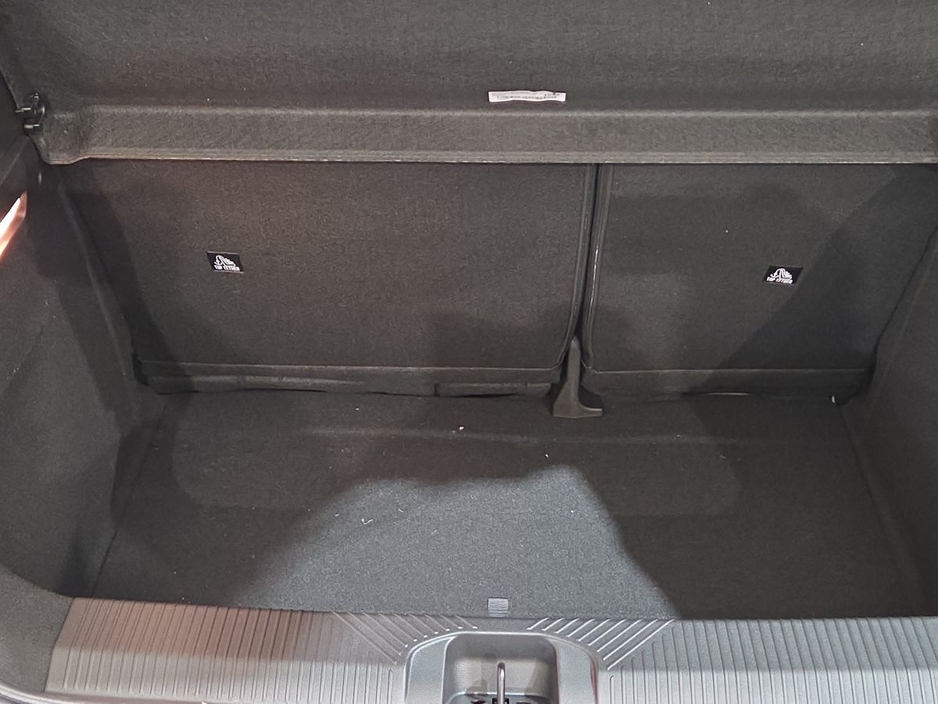 2025 Opel Corsa - image 11