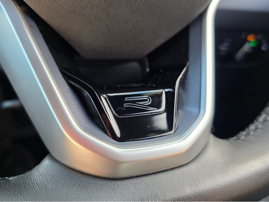 2022 Volkswagen Arteon - image 29