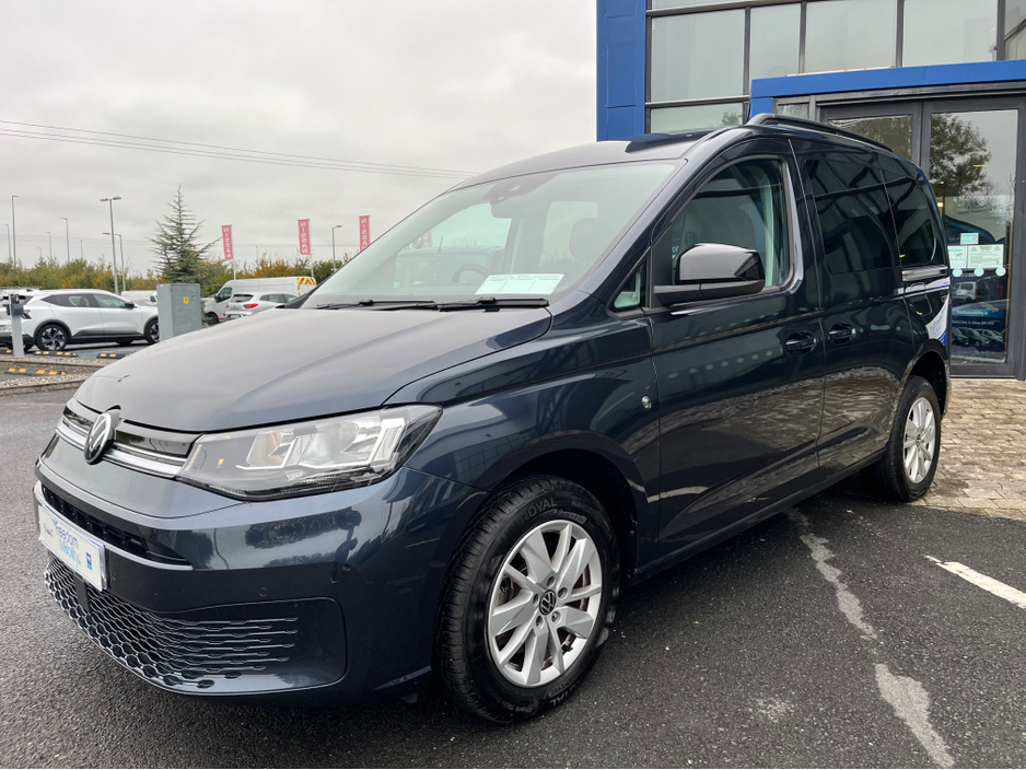 2024 Volkswagen Caddy Wheelchair Accessible SWB manual €36,950
