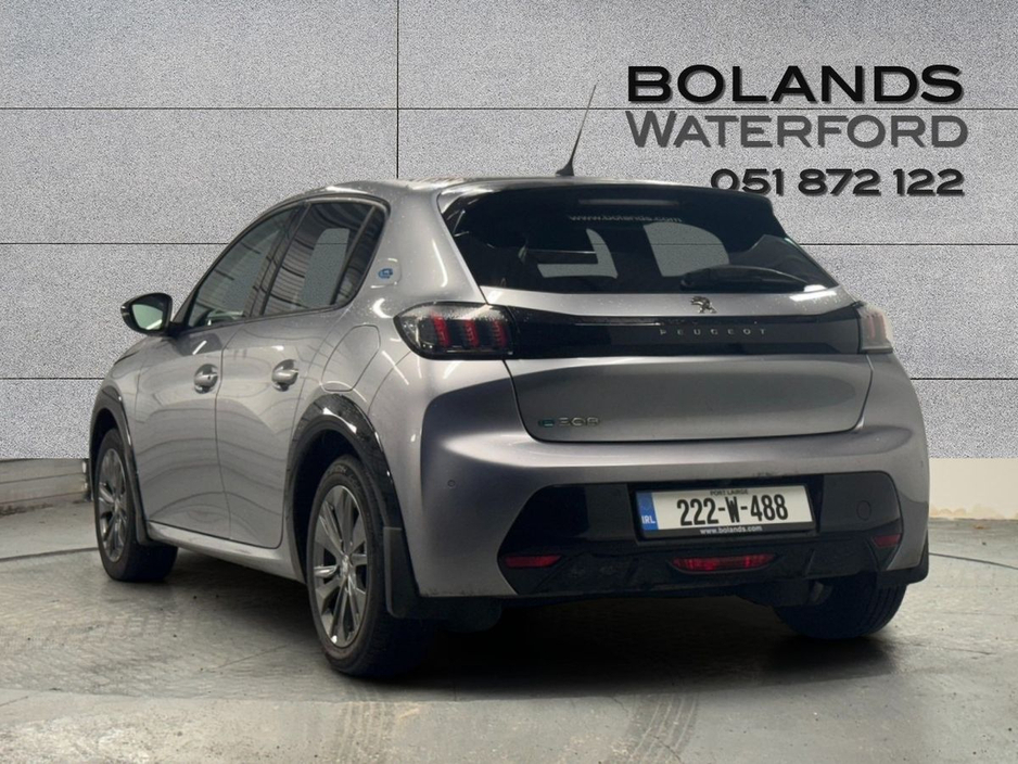 2022 Peugeot 208 Electric 136bhp (50 kWh) Allure Pack €16,975