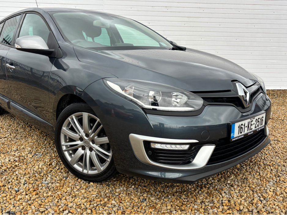 2016 Renault Megane - image 8