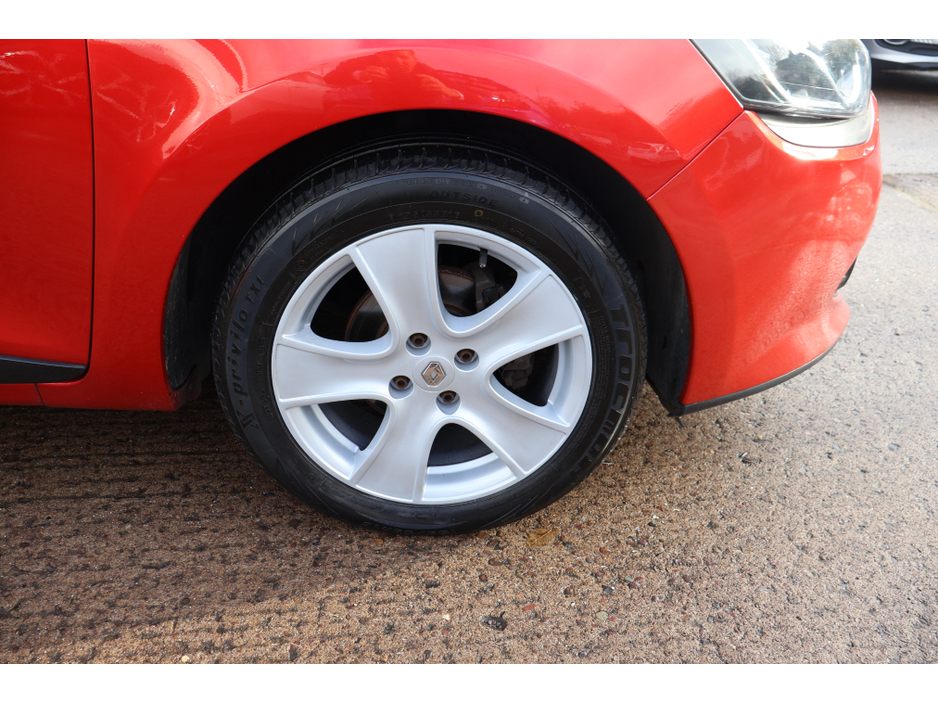 2017 Renault Clio DYNAMIQUE S NAV Low Mileage €10,995