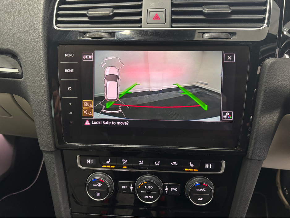 2019 Volkswagen Golf *VOLKSWAGEN GOLF TSI* *LOW MILEAGE* *HEATED LEATHER ELECTRIC SEATS* *WIDE PRONAV SCREEN* *REVERSE CAMERA* *PARKING SENSORS* *DSG AUTOMATIC* *FINANCE AVAILABLE* *TRADE INS WELCOME* €21,950