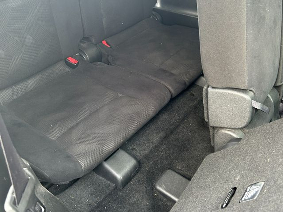 2017 Nissan X-Trail - image 7