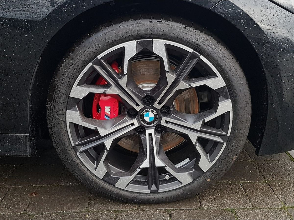 2026 BMW 3 Series - image 12