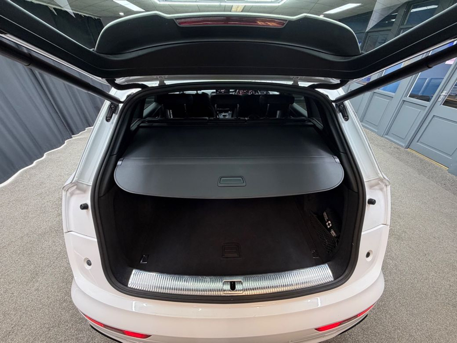 2019 Audi Q5 - image 39