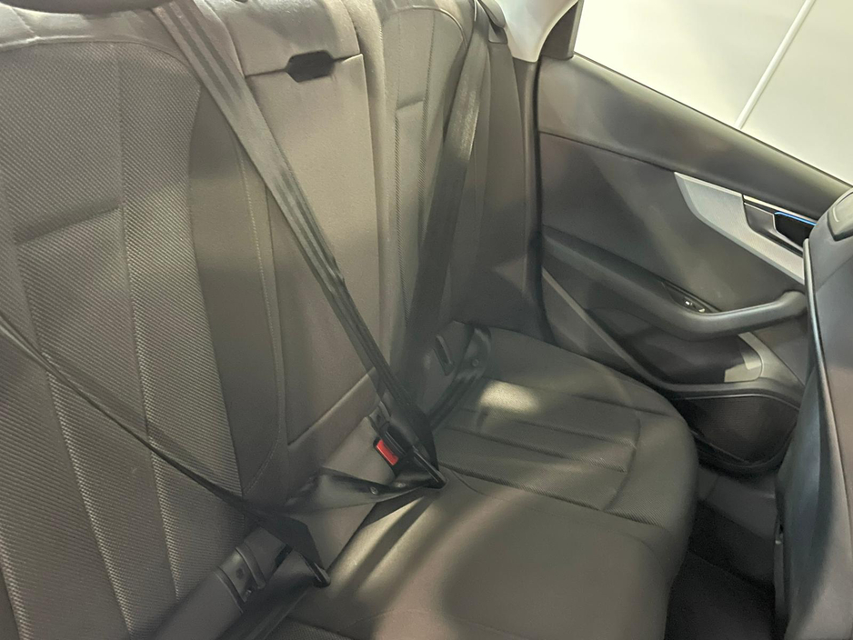 2020 Audi A4 - image 14