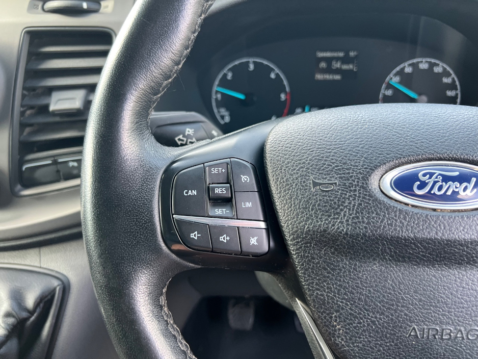 2019 Ford Transit Custom - image 19