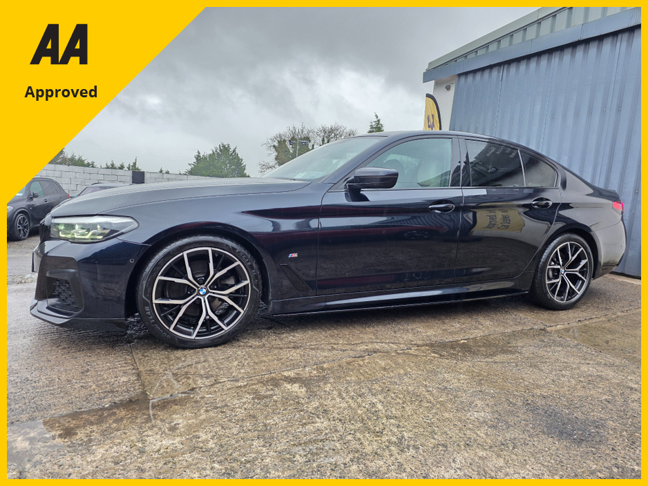 2021 BMW 5 Series 520D * M-SPORT * PERFORMANCE PACK €30,995