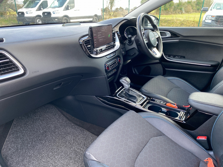 2024 Kia XCeed 1.6 PHEV Auto..Full Leather €30,500