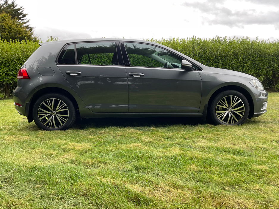 2018 Volkswagen Golf - image 7