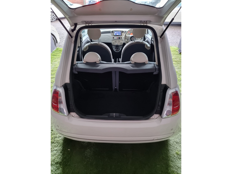 2015 Fiat 500 - image 7