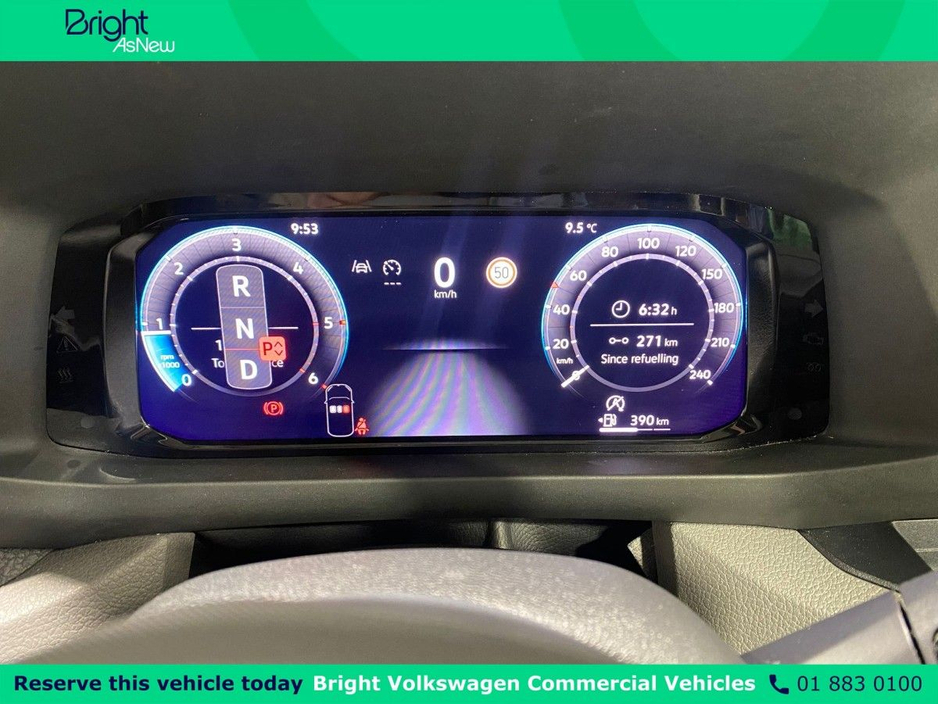 2025 Volkswagen Crafter - image 19