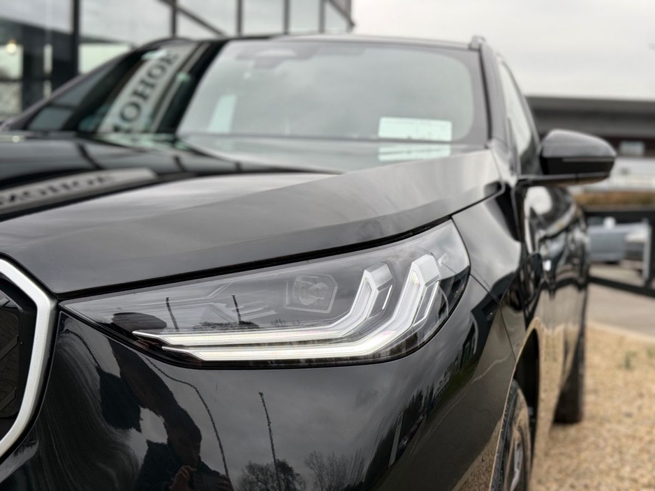 2026 BMW X3 - image 16