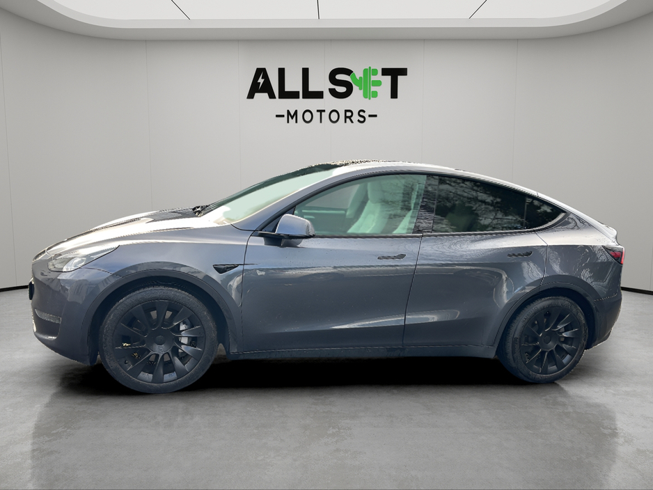 2022 Tesla Model Y AWD LR €31,950