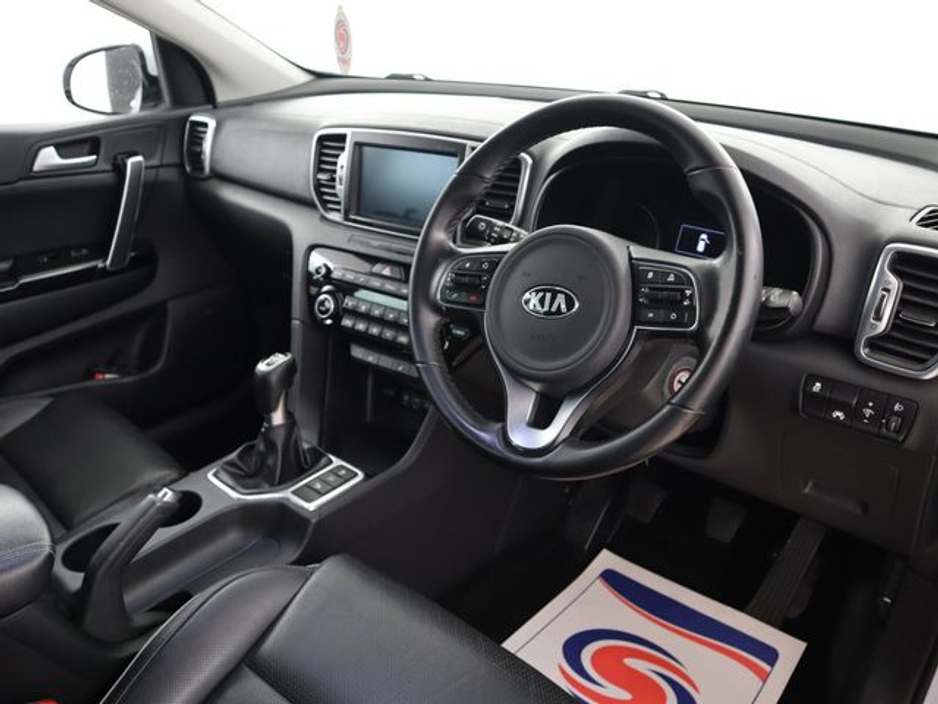 2017 Kia Sportage - image 9