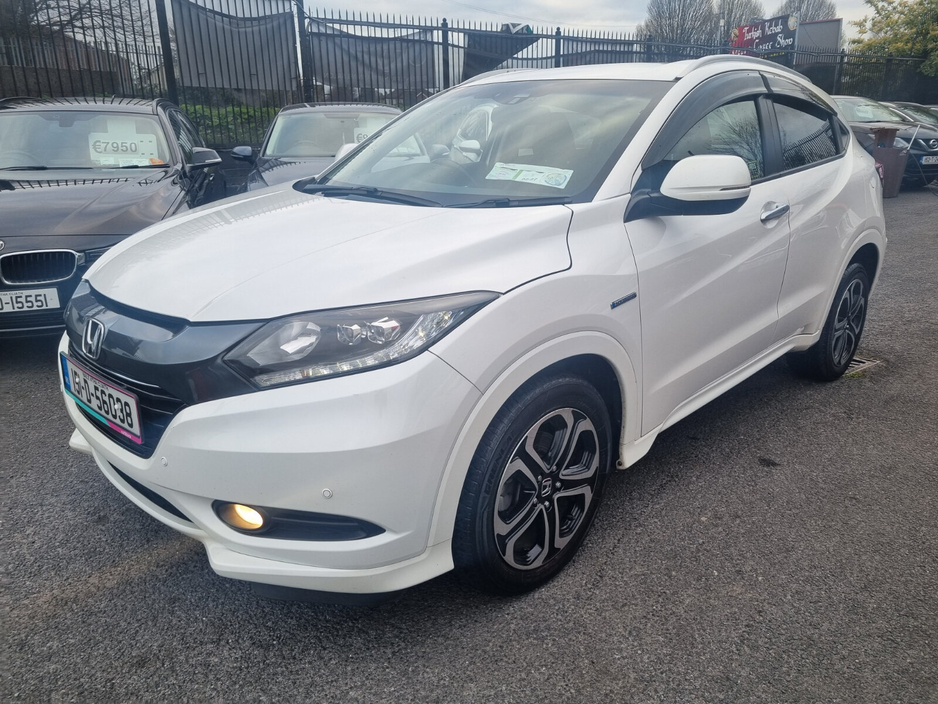 2015 Honda Vezel - image 4