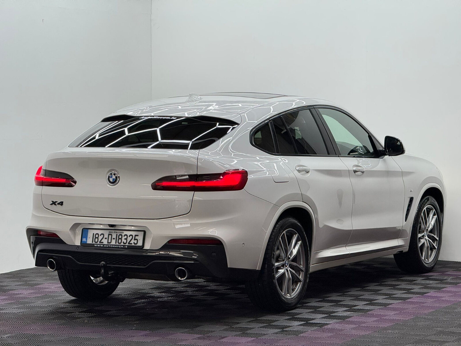 2018 BMW X4 - image 4