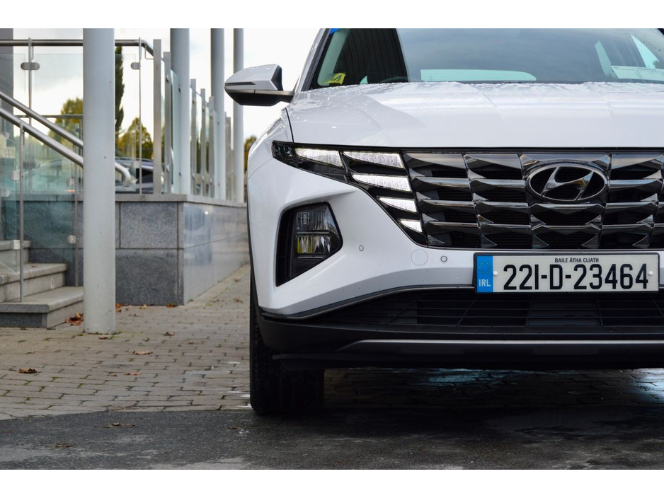 2022 Hyundai Tucson - image 5