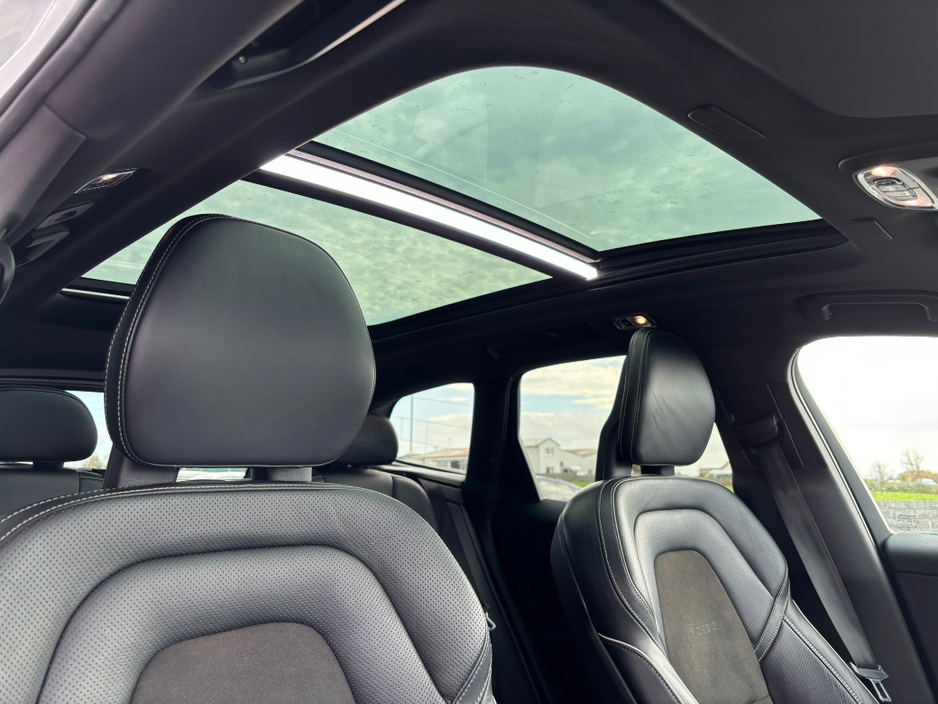 2018 Volvo XC60 T8 R-Design Pro AWD 320BHP €26,995