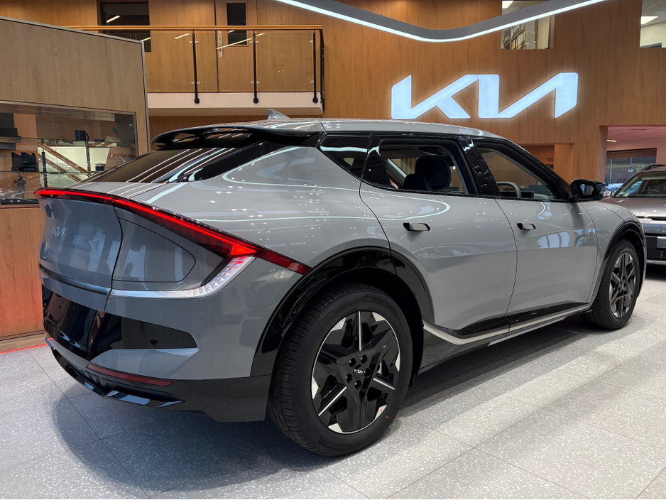 2026 Kia EV6 EARTH 2026 €53,000